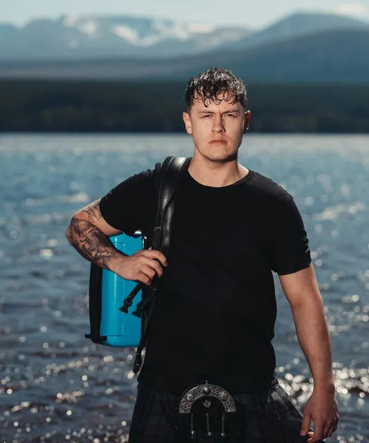 Calum MacPhail featured in a blog about vinyl records and discography